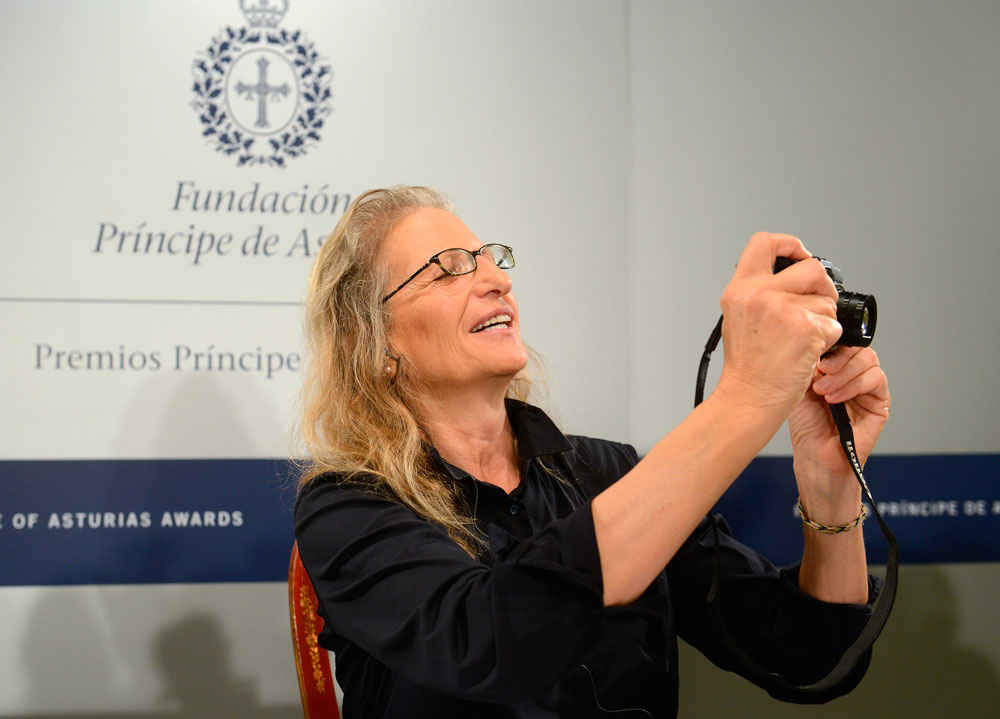 Press conference with Annie Leibovitz